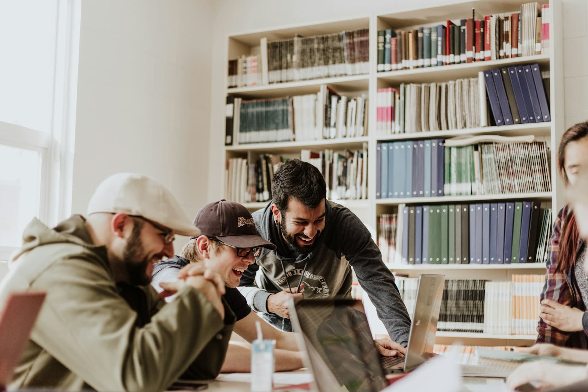 University students collaborating in a library